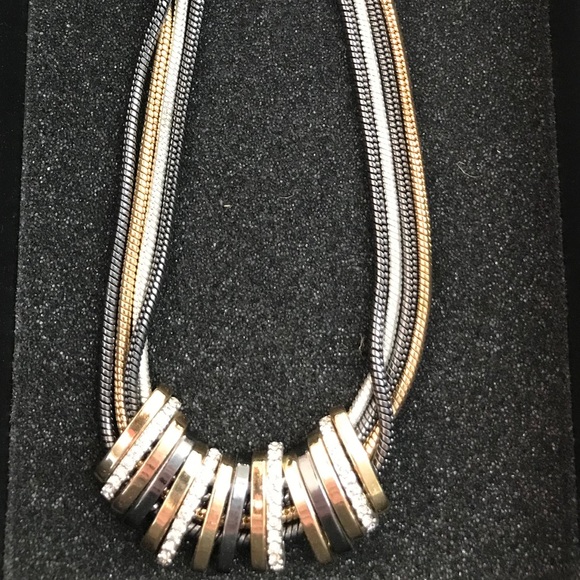 nine west tri tone necklace